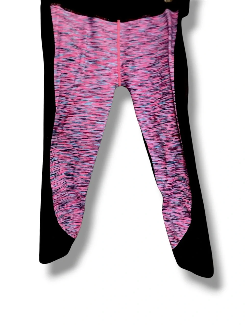 FABLETICS Sydney Capri Crop Gym Workout Leggings